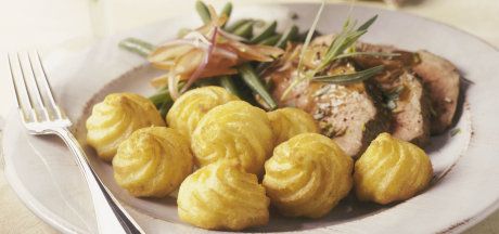 Küpsetatud veisefilee koos Pom'Duchesse ja roheliste ubadega